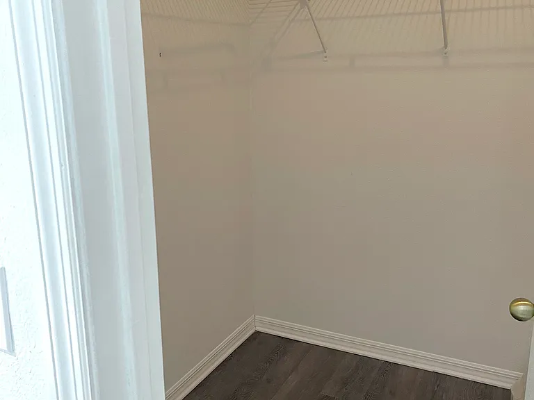 1548 Tiverton Blvd #2 — Photo 4