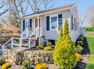 32 Oxalis Rd, Rocky Point, NY 11778