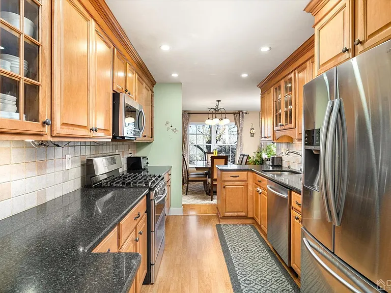 31D Chicopee Dr — Photo 28