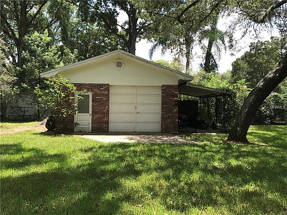 5th image of 2121 Oakwood Dr