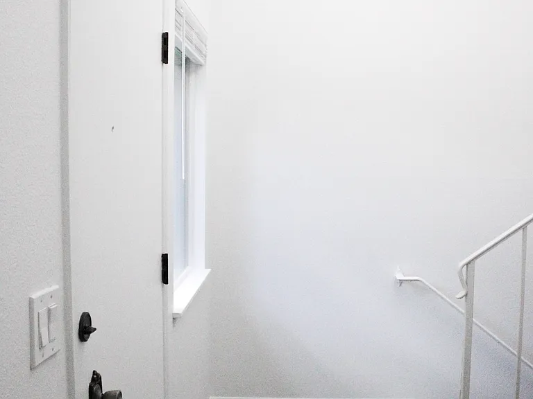 12315-12317 NE Fremont St — Photo 12