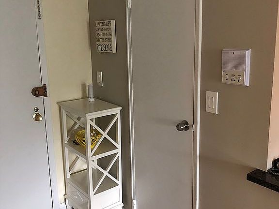 5th image of 77 S Park Ave APT C3