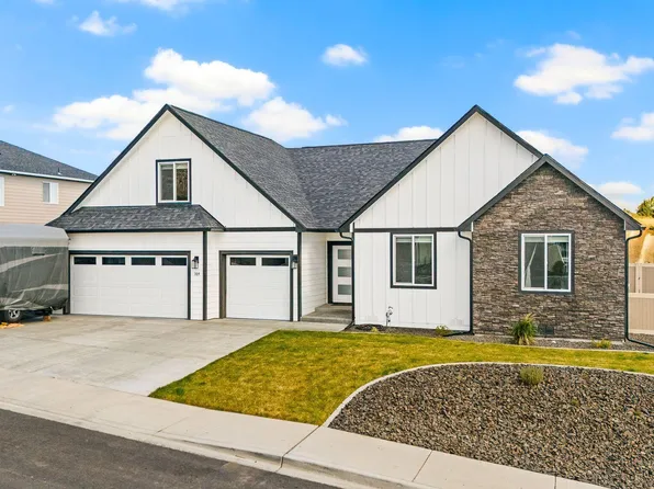 309 N 91st Ave, Yakima, WA 98908
