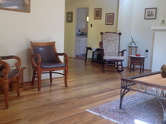2nd image of 3025 Marble Ave NE