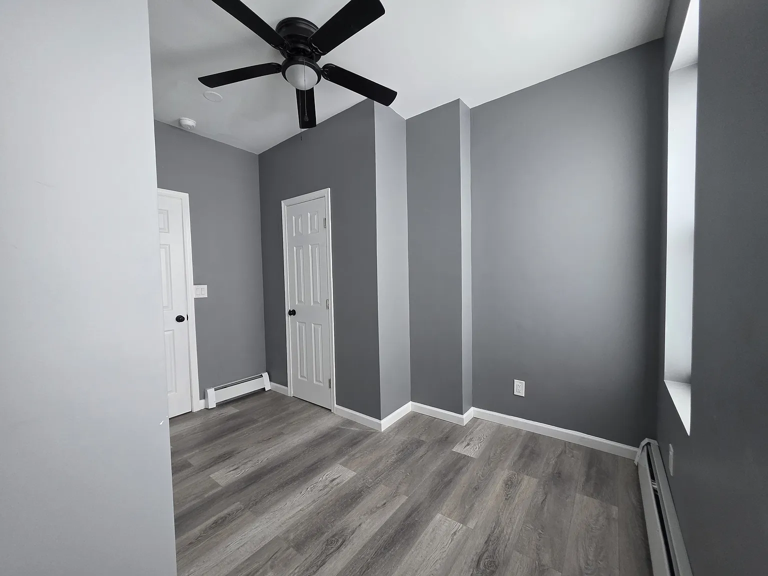 2 bed, 1200 sqft, $2,000 — Photo 4