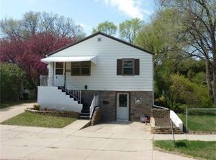 707 6th Ave NW, Mandan, ND 58554