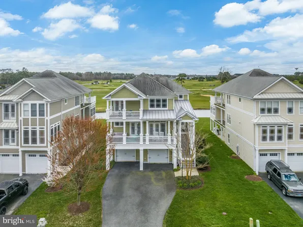 11430 Maid At Arms Ln, Berlin, MD 21811