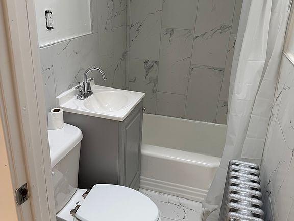 4th image of 209 N 36th St #3R