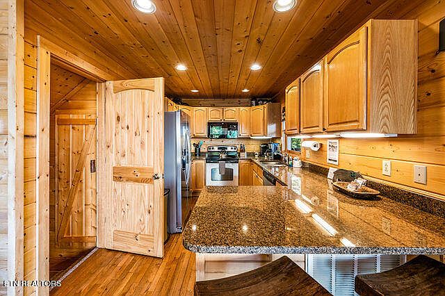 55th image of 3825 Millers Ridge Way
