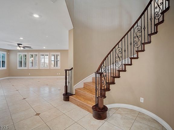 3rd image of 7108 Los Banderos Ave