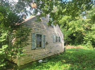 45 Shady Ln, Bennington, VT 05201