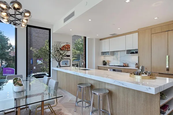 Sold by Corcoran | media 19