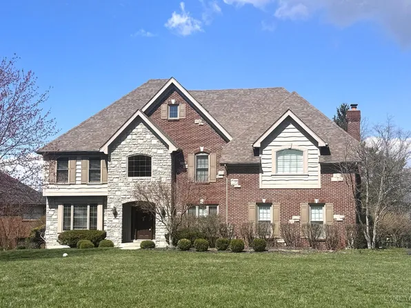 2721 Blackbird Holw, Cincinnati, OH 45244