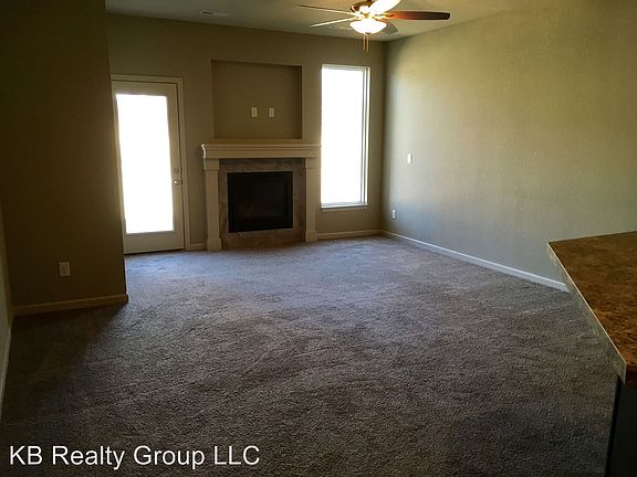 3rd image of 1205 S Kaydeen Ct