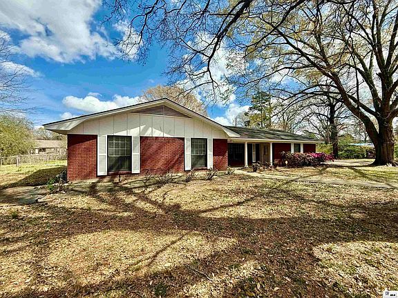 4th image of 1800 Evangeline Dr