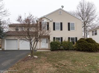 84 Mystic Ct, Cliffwood, NJ 07721