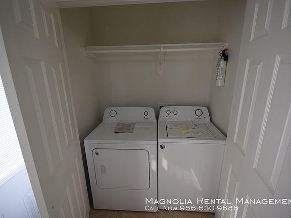 3rd image of 3007 Linda Vista St APT C