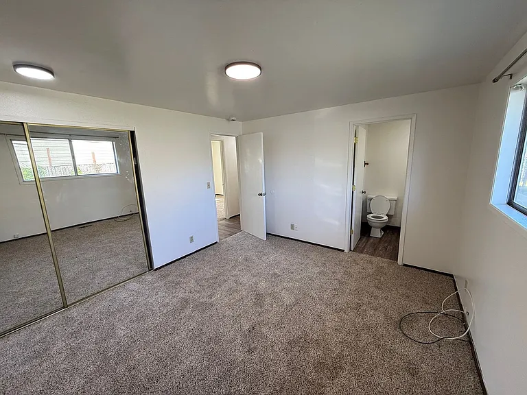 1488 Palace Dr NE — Photo 18