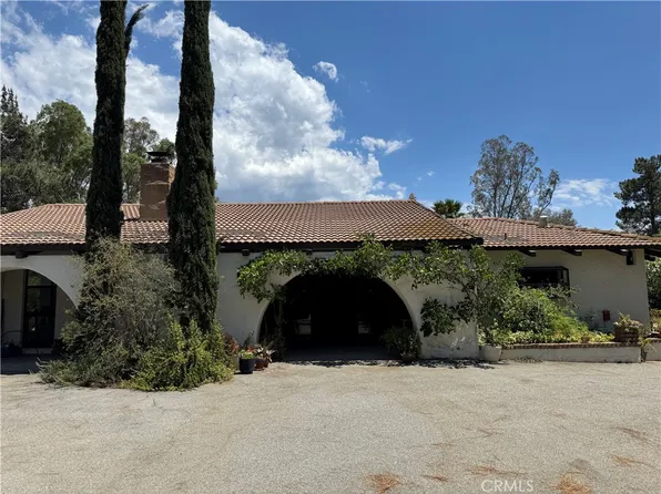 35010 Santa Rita Rd, Temecula, CA 92592