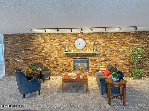 3rd image of 5709 Lyons View Pike APT 1305