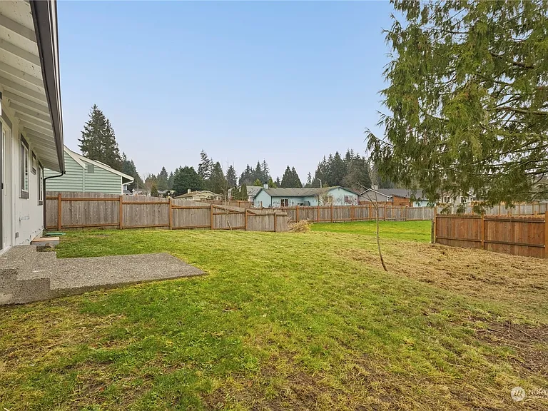 2214 185th Pl SE — Photo 16