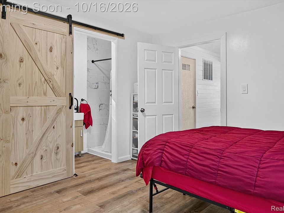 34129 Rhonswood St, photo 13