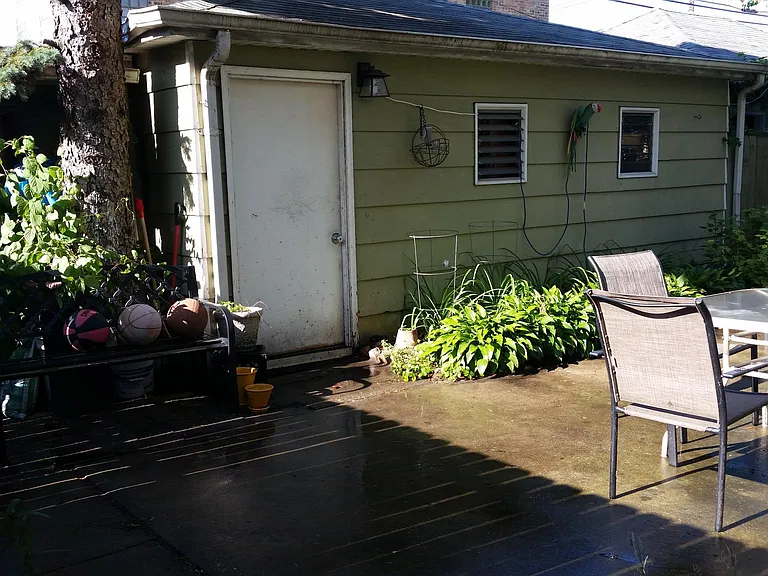 1426 W Highland Ave #BASEMENT — Photo 16