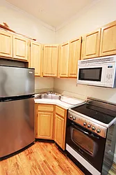 Rented by Urban Real Estate Property Group Inc