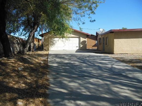 3rd image of 2095 Buccaneer Dr