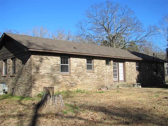 4th image of 618 Arrowhead Dr
