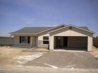 2121 S 68th Ave #3, Yakima, WA 98903