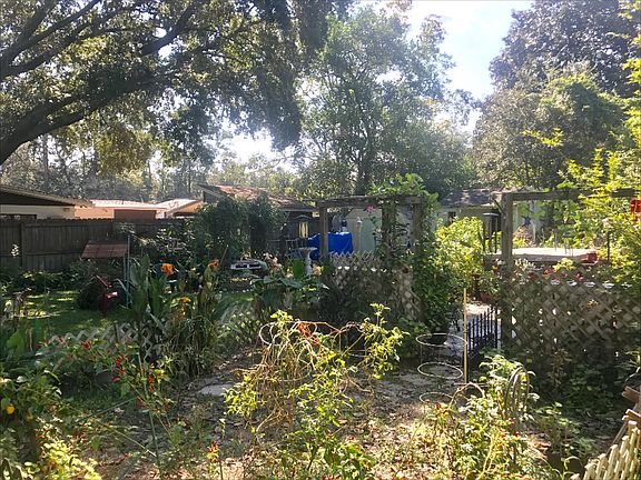 3rd image of 2203 Patou Dr W