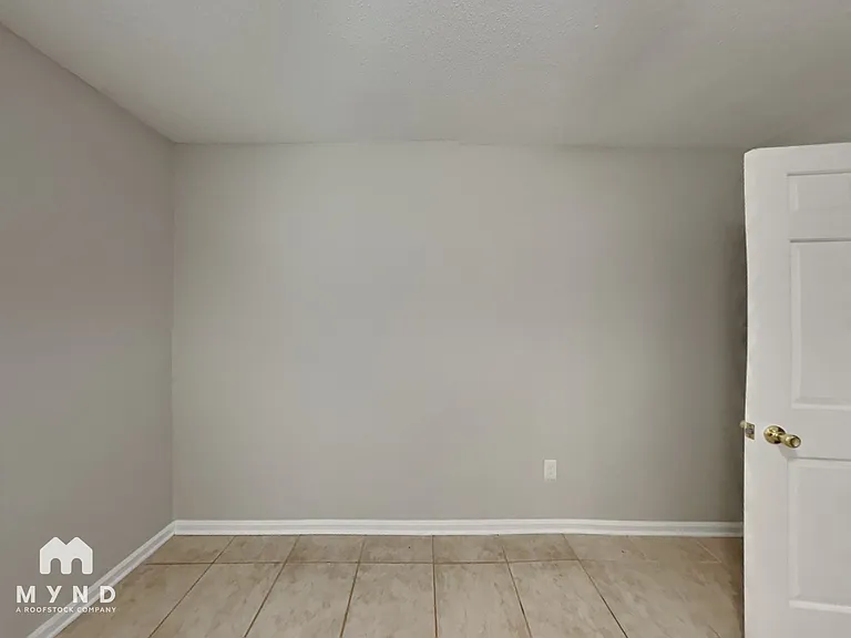 4420 Double Tree Rd — Photo 11