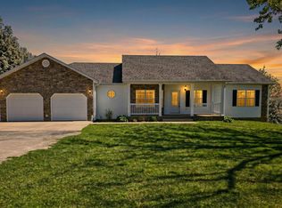 24 County Road 298, Thayer, MO 65791
