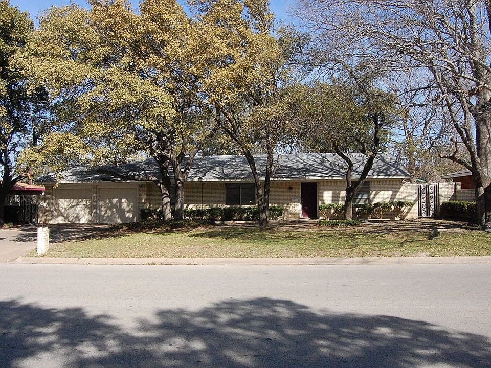 1st image of 308 W Welton Ave