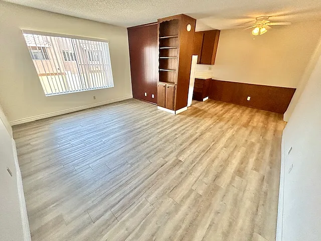 4430 North Ave #8 — Photo 3