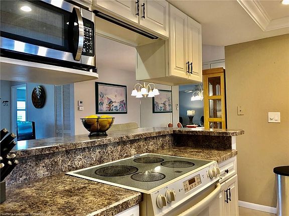 5th image of 4655 Casablanca Cir #A-3