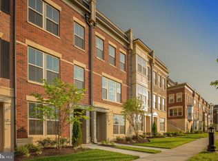 816 Fair Winds Way #283, Oxon Hill, MD 20745