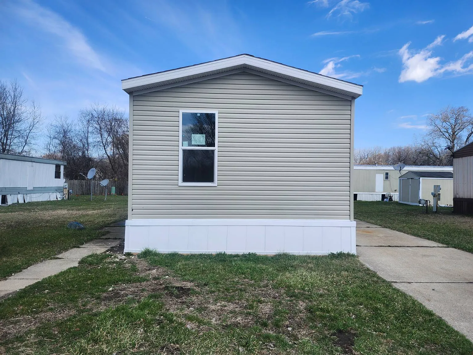 3 bed, 2.0 bath, $1,200 — Photo 2