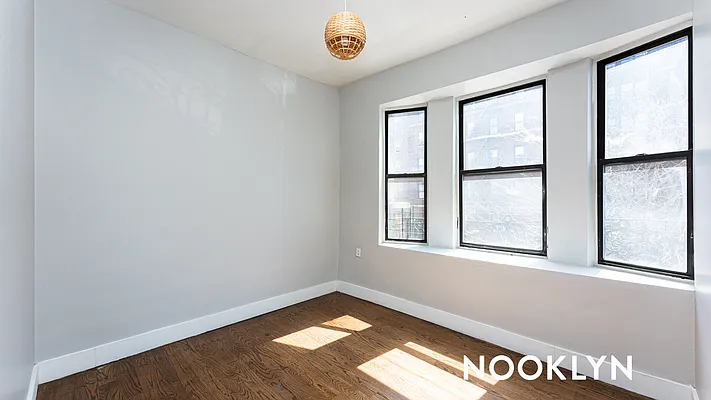 Rented by Nooklyn NYC LLC | media 14