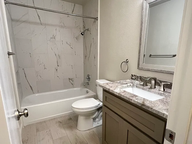 6023 Glen Heather — Photo 20