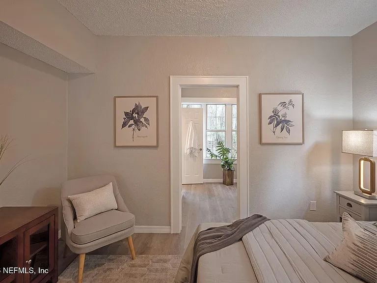 325 Alder St — Photo 31