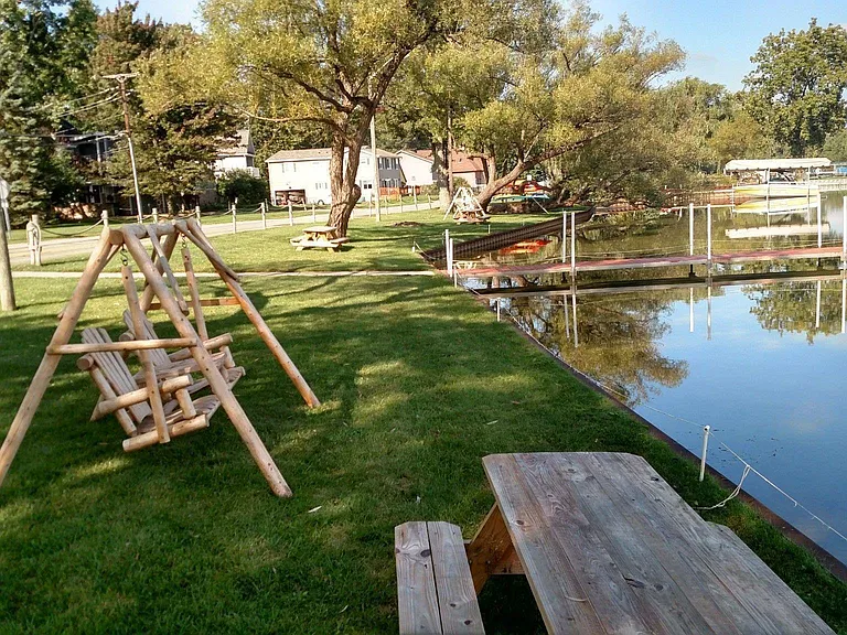 1127 S Lake Dr #208 — Photo 3