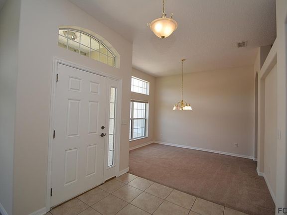 3rd image of 31 Big Horn Dr