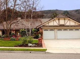 161 Valley Gate Rd, Simi Valley, CA 93065