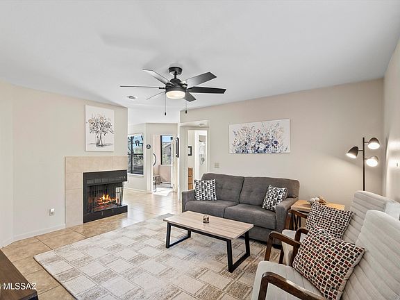 3rd image of 6655 N Canyon Crest Dr Unit 3116