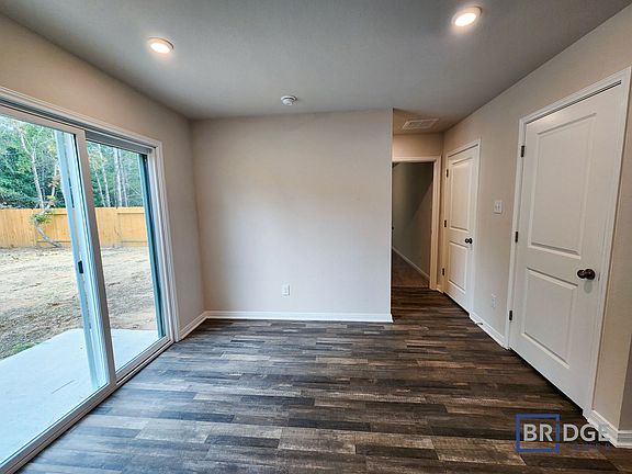 5th image of 2137 Cedar Bnd Dr
