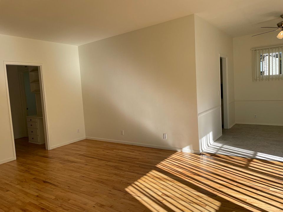 1st image of 1122 S Clark Dr #7