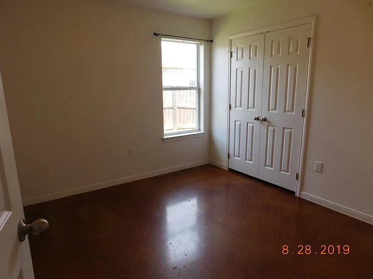 1202 Cavalry Ln #B — Photo 13