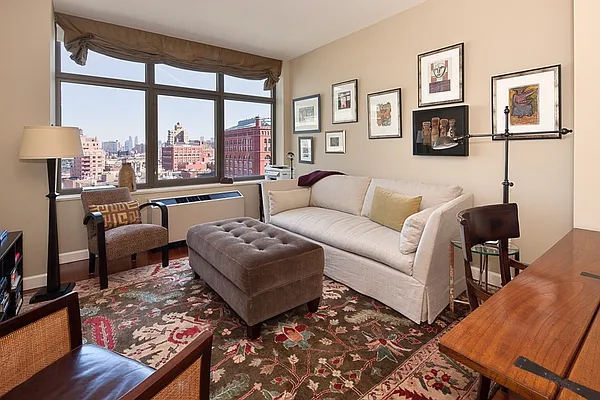 Sold by Town Residential | media 8